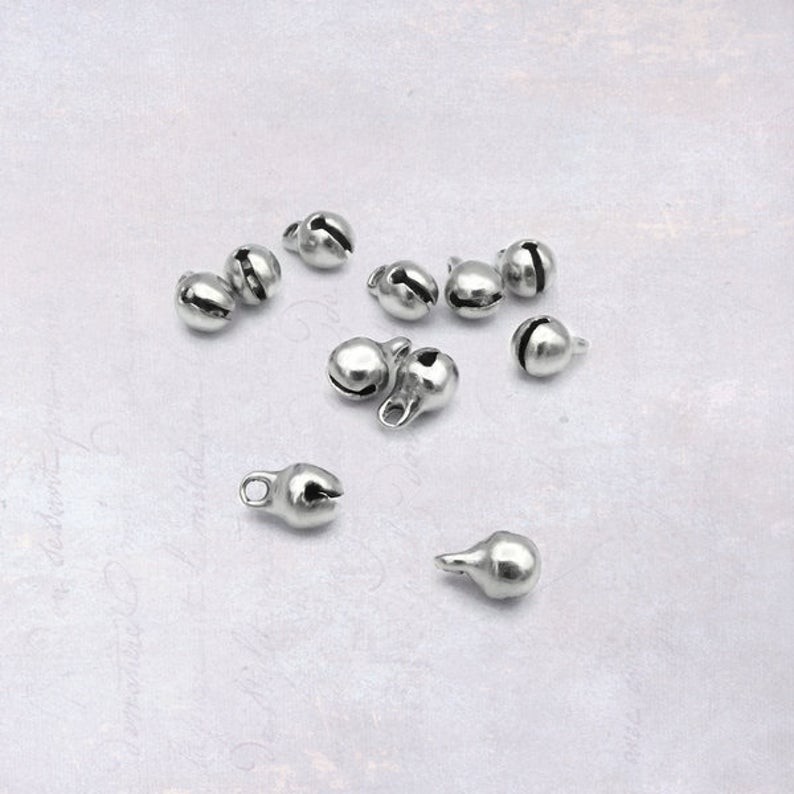 1-2 charm chuông inox không rỉ mix vòng đủ Size 4/5/6/8/10mm