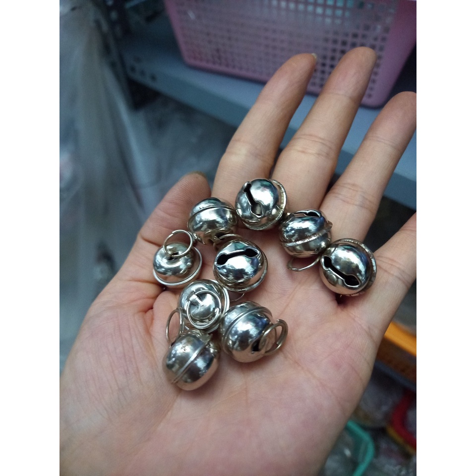chuông lục lạc vàng, bạc nhiều size 16mm cho chó mèo, thú cưng