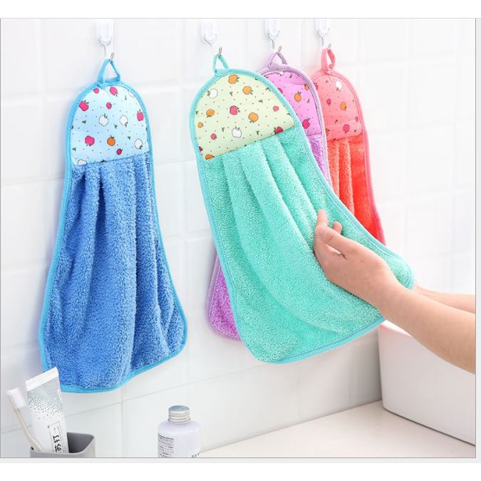 Khăn lau tay treo bếp tiện dụng