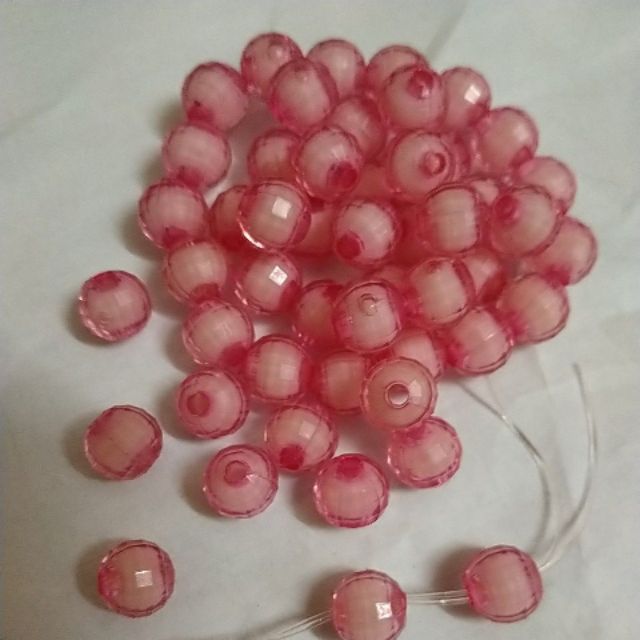 Hạt nhựa 8-10mm nhân trắng màu hồng bán theo gam