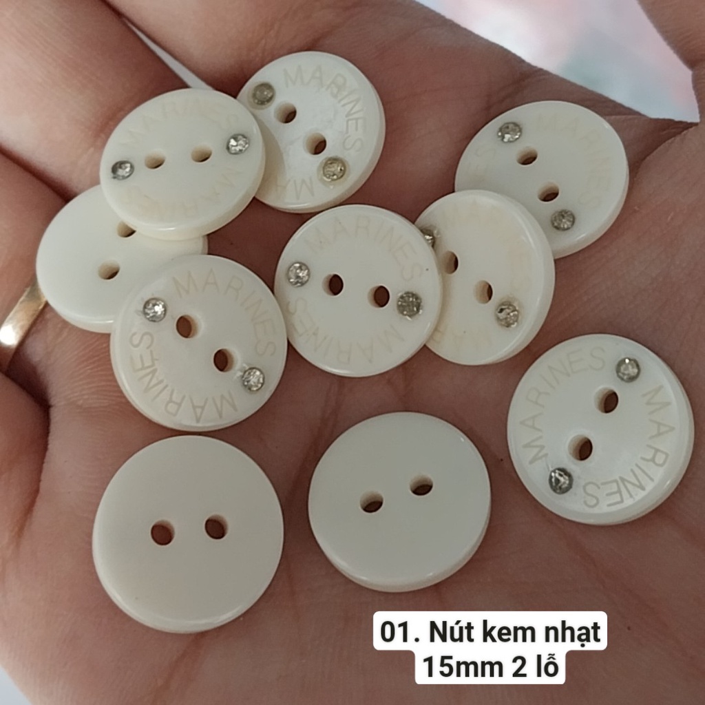 gói 5 Nút nhựa các kiểu