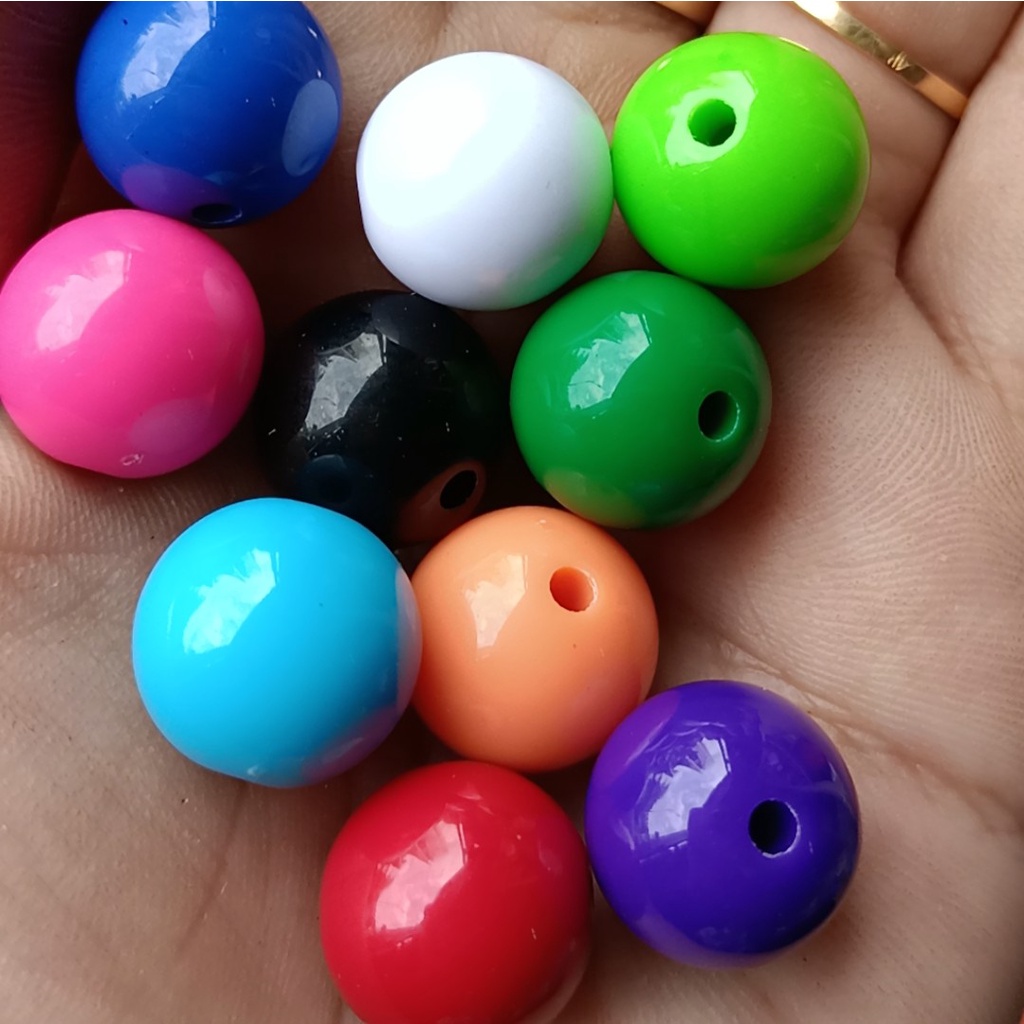 10-25gam hạt nhựa 14mm tròn nhiều màu có lỗ xỏ dây cỡ 2mm dùng làm trang sức, thủ công handmade, học liệu