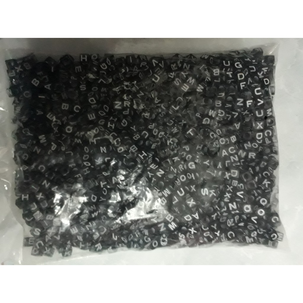 0.5KG Hạt chữ cái đủ màu size 7mm loai tốt