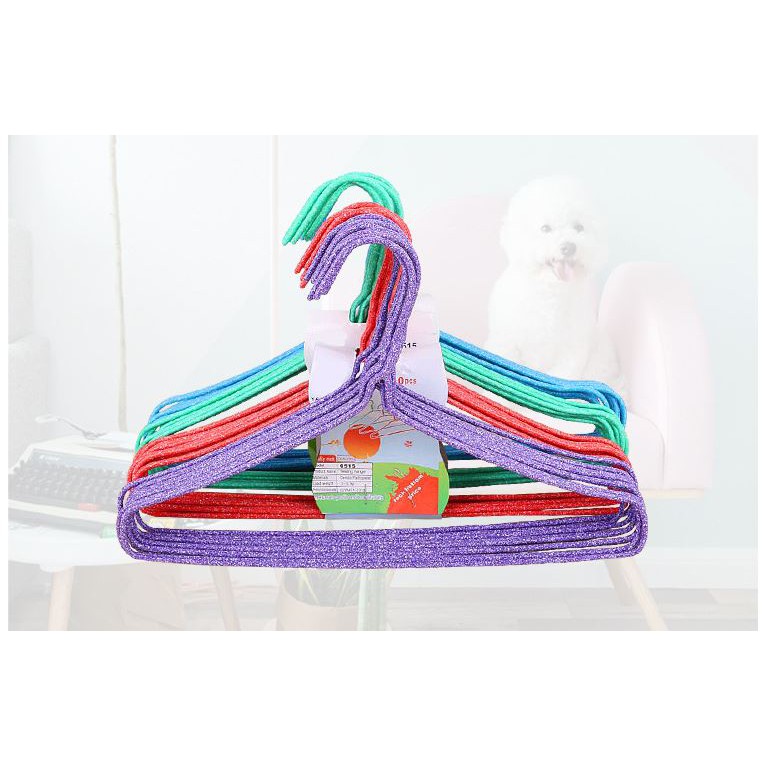 10 móc quần áo nhôm mạ màu tĩnh điện đẹp, bền bỉ