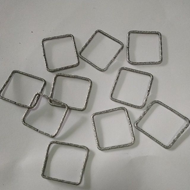 10 khung kim loại chữ nhật 23x25mm khắc hoa văn