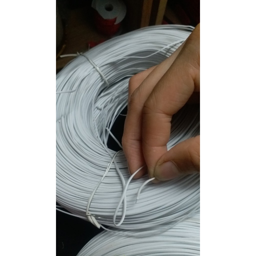1 cuộn 0.8kg khoảng 300met dây nhôm bọc nhựa trắng 1.2mm