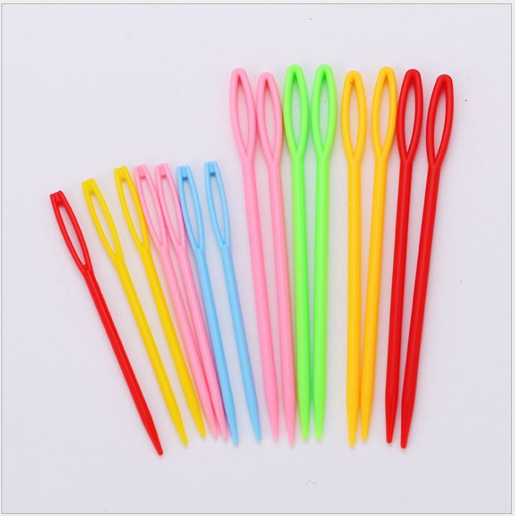 gói 100 cây kim nhựa khâu lên size 5-7-9cm