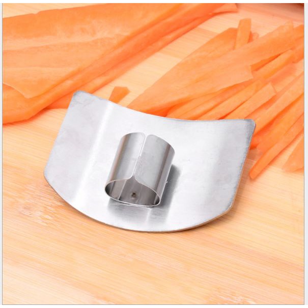 Tấm inox xỏ ngón bảo vệ ngón tay, chống đứt tay khi thái, cắt lát thực phẩm p191-33