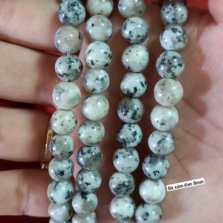 1 viên đá xám đen có lỗ xỏ 1mm đến 1,5mm size 8mm 10mm 12mm