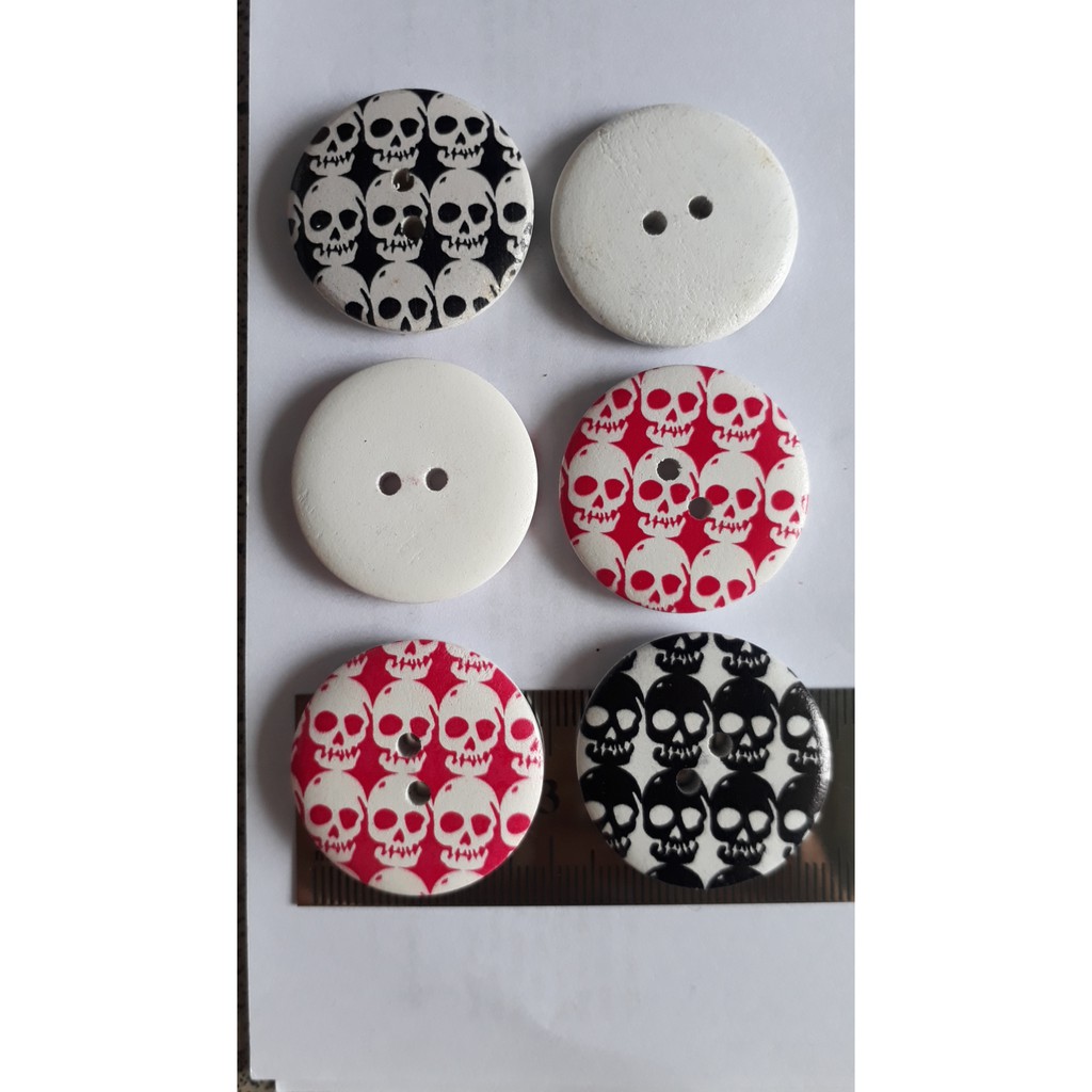 5 nút gỗ, cúc gỗ 2 lỗ size 30mm in đầu lâu