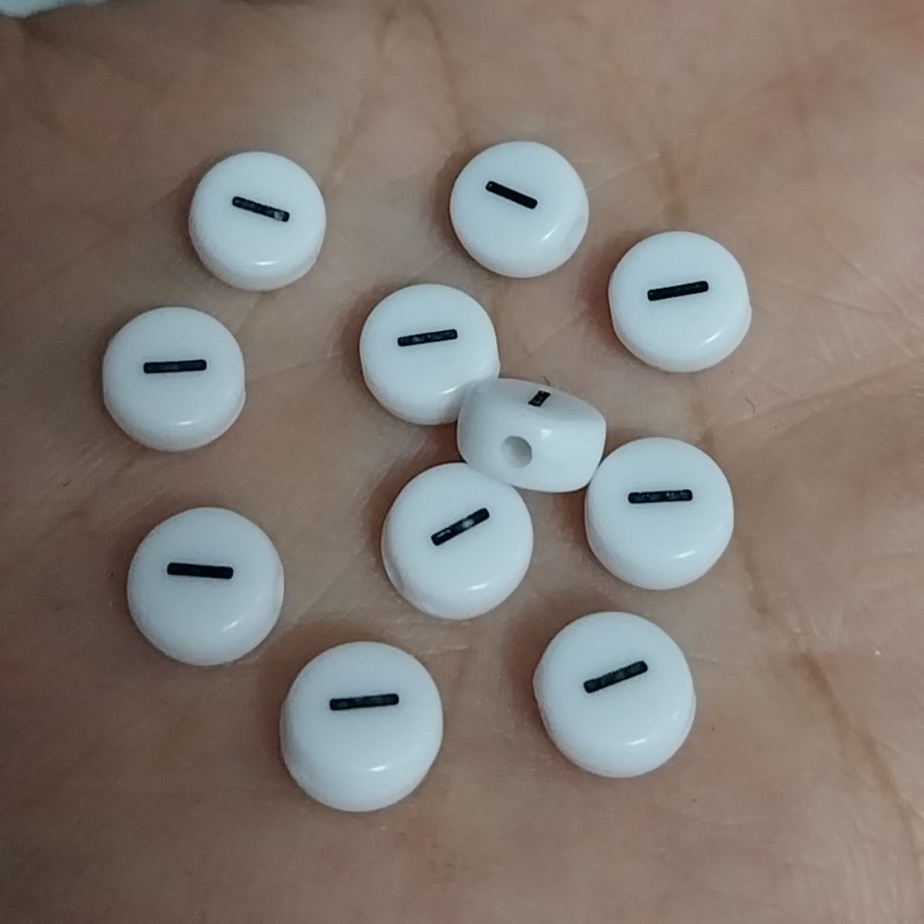(Loại đẹp) 20 Hạt chữ số tròn, phép tính 4x7mm các màu làm vòng, dây đeo khẩu trang....