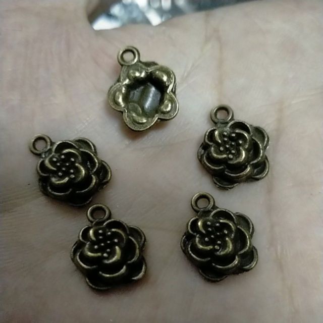 10-50gam mặt hoa hồng 12mm