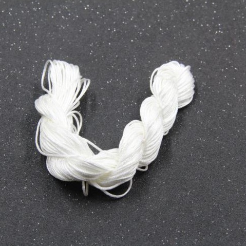 dây dù 0,8mm ( bó như hình 28met) dây dù đan vòng tay , dây thắt vòng cổ, vòng tay may mắn