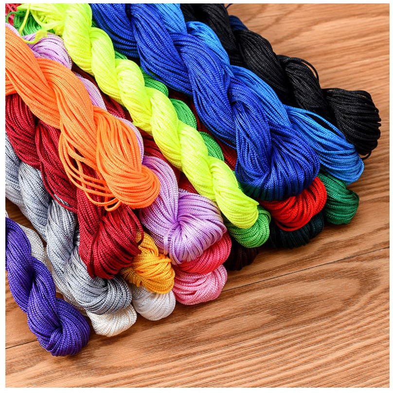 Dây dù 1.5mm có lõi nhiều màu (bó như hình 13-15m) , dây đan vòng tay, dây thắt vòng tay, vòng cổ may mắn