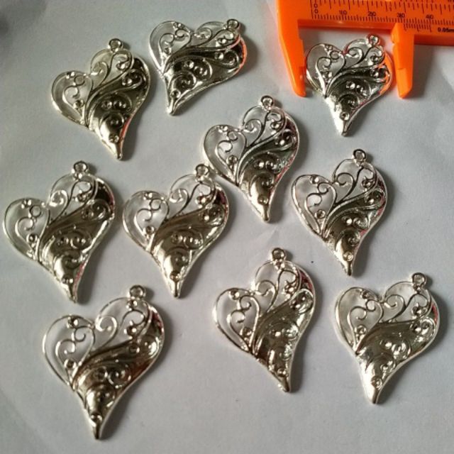 2-10 Mặt trái tim 30x40mm