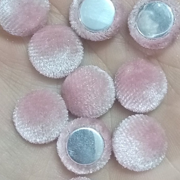 10 Nút dán vải nhung đỏ và xanh đen 15mm