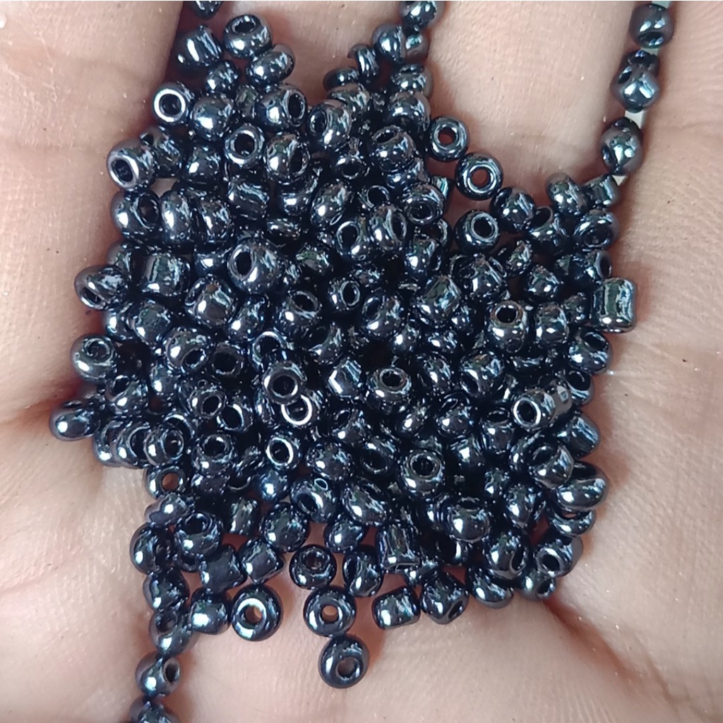 gói 450gam hạt cườm trung 3mm nhiều màu