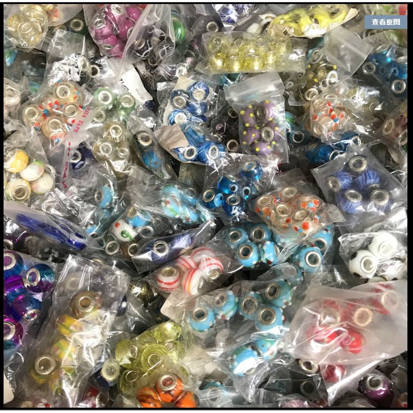 100 charm xỏ mẫu ngẫu nhiên