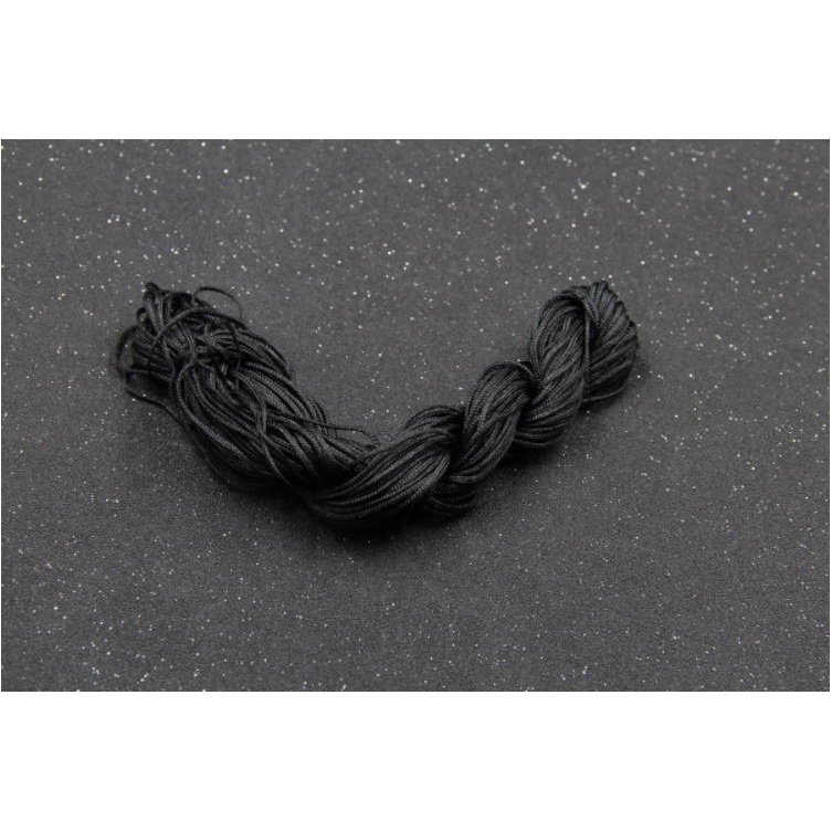 Bó lớn như hình 20-30met dây dù size 0.5-0.8- 1-1.5mm đan vòng đủ màu, dây đan vòng tay, dây thắt vòng,vòng cổ