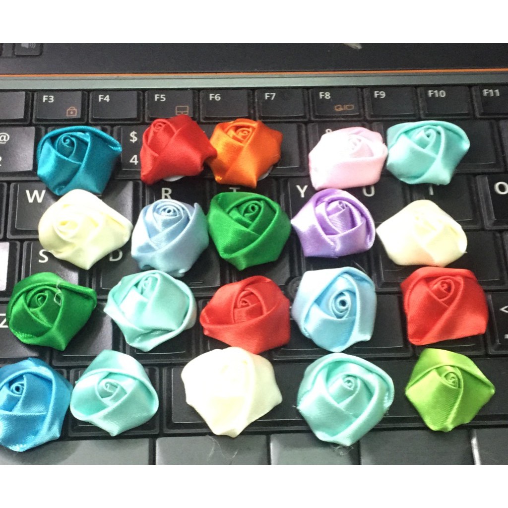 set 5-10 hoa vải satin, hoa hồng vải từ 2-4cm nhiều màu ngẫu nhiên  đính áo, trang trí handmade