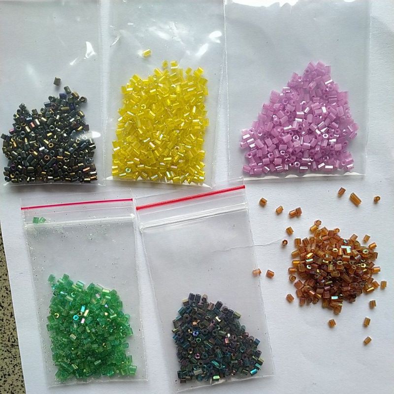 25-50gam cườm gẫy 3mm nhiều màu