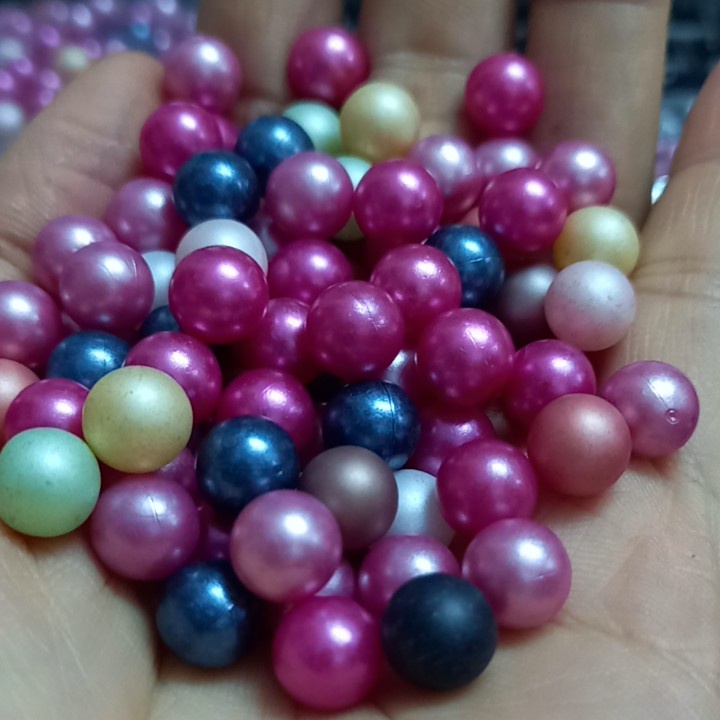 80-90 hạt cườm 8mm, hạt bẹt, hạt châu không lỗ mix nhiều màu (gói 25gam)trang trí lọ trang điiểm, trang trí thủ công