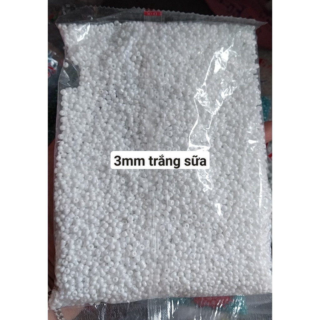 gói 450gam hạt cườm trung 3mm nhiều màu