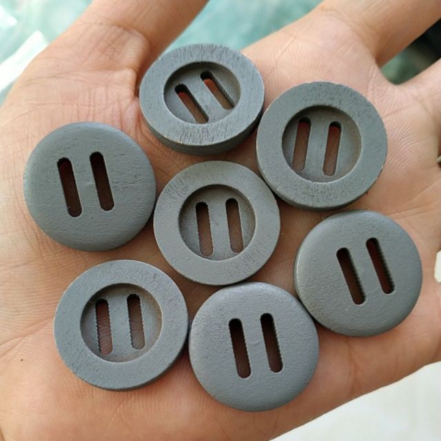 5 viên Nút gỗ 2lỗ dài màu xám 22mm