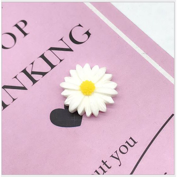 gói 18gam (10cái) miếng dán hoa cúc làm cột tóc size 2cm (p140-15)