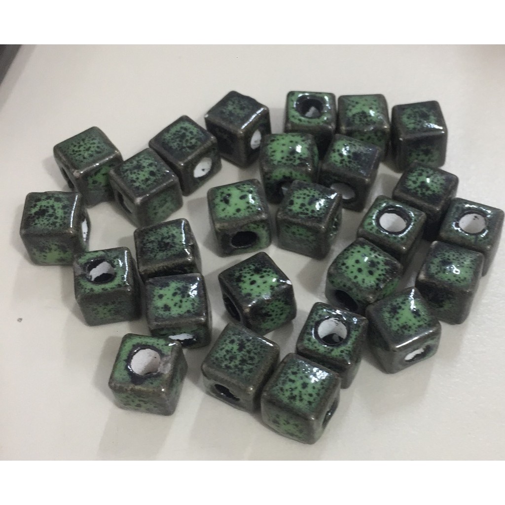 10 hạt gốm sứ vuông xanh hoa văn 9mm