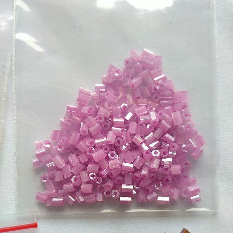 25-50gam cườm gẫy 3mm nhiều màu