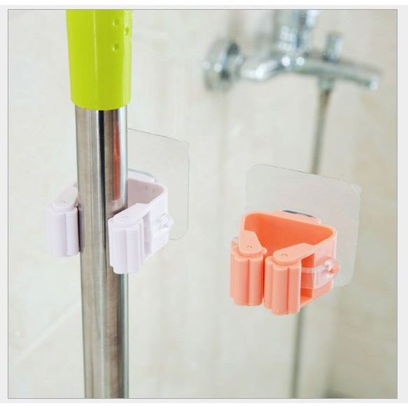 Móc dán tường giữ cây lau nhà / treo chổi không thấm nước