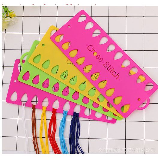 Bảng nhựa nhiều lỗ mắc sợi, chỉ thêu chống rối