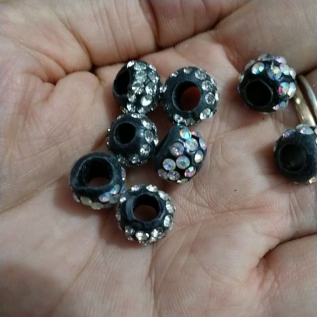 5viên charm gốm sứ đính đá đen 10mm