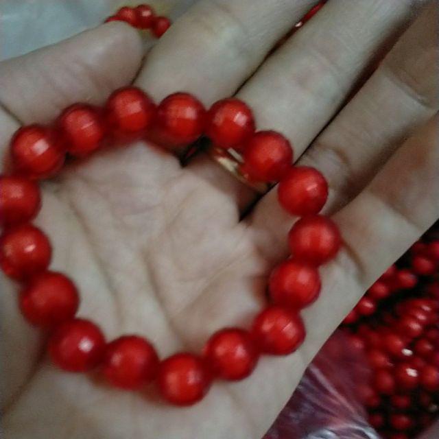 hạt nhựa cạnh nhân trắng đỏ bán theo gam