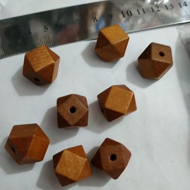 2 viên đa giác gỗ 16mm