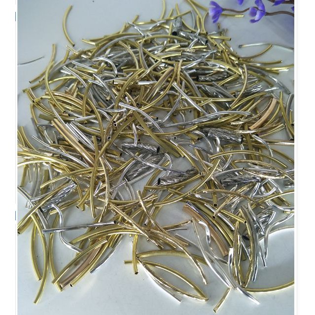 Ống xỏ làm vòng trang sức