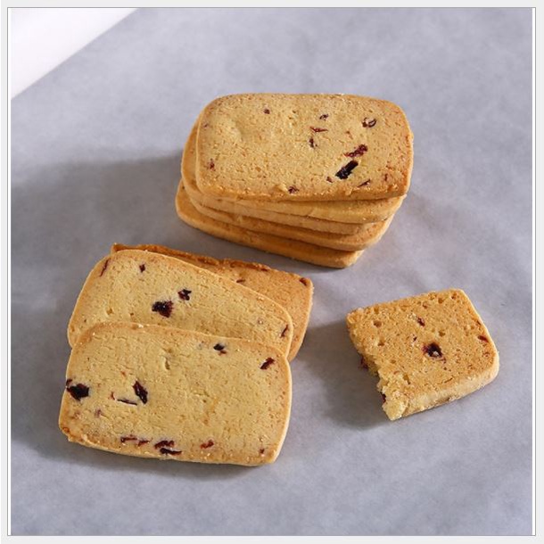 Giấy nến 5-10met Giấy sáp không thấm dầu nướng bánh chống dính , non-stick baking paper (p191-59)