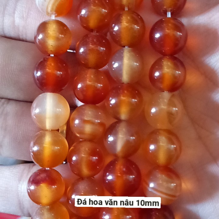 1 viên đá hoa văn nâu, trắng xám có lỗ xỏ 1mm đến 1,5mm size 10mm 12mm