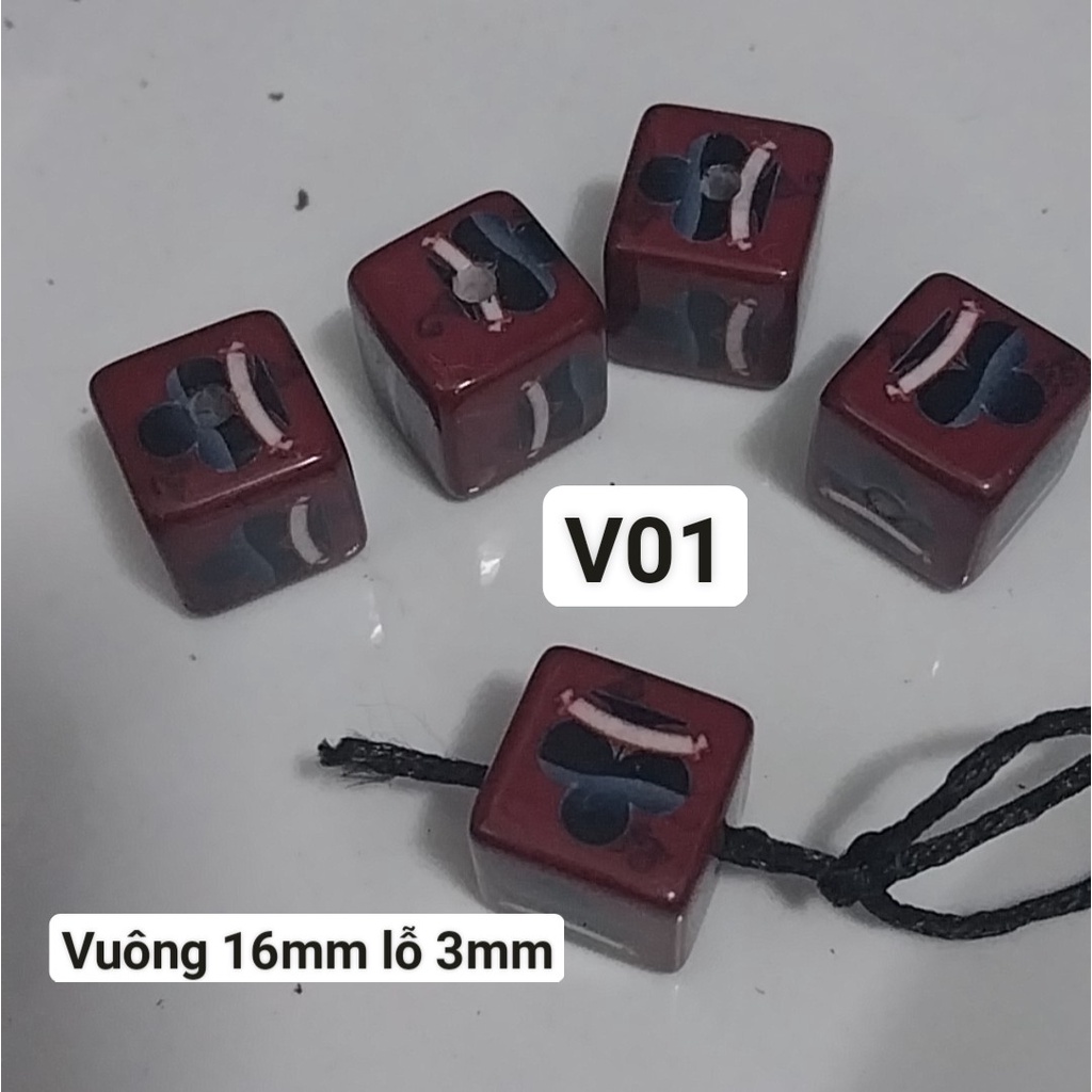 10gam hạt nhựa vuông, hình thoi có lỗ xỏ  16mm- V01, V02- V03- V04