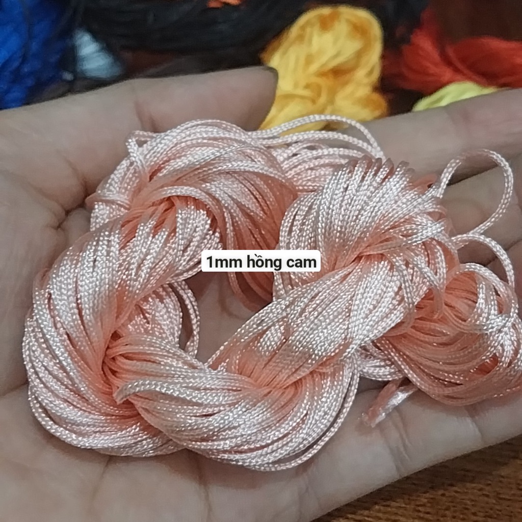 Bó lớn như hình 20-30met dây dù size 0.5-0.8- 1-1.5mm đan vòng đủ màu, dây đan vòng tay, dây thắt vòng,vòng cổ