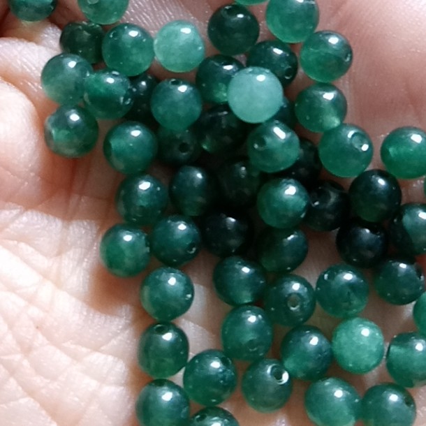 10-20 viên đá thiên nhiên 4-5mm nhiều màu làm vòng