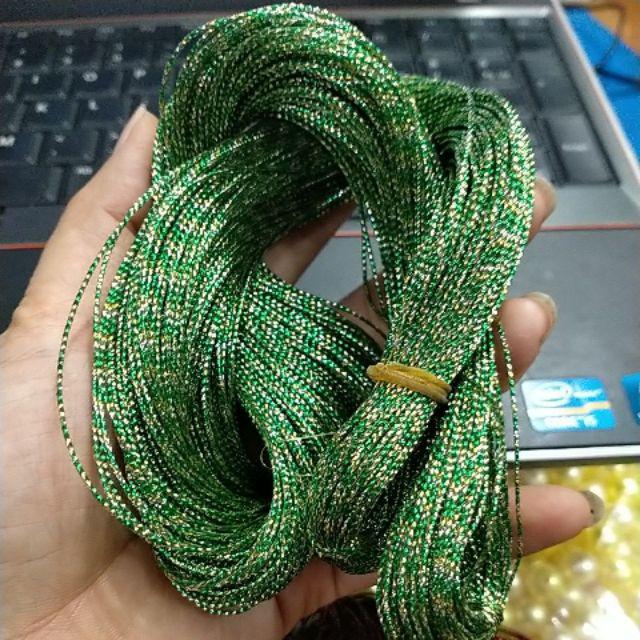 Bó 90 met Dây kim tuyến nhiều màu