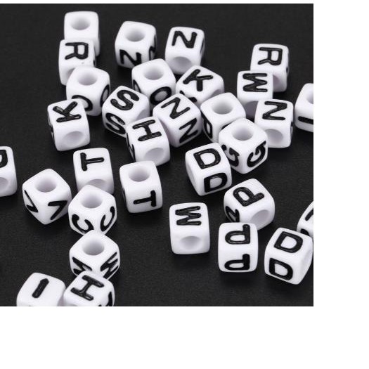 10 Hạt chữ cái vuông 7mm từ A-Z
