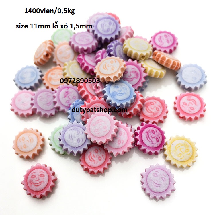 10-50gam hạt nhưa cánh hoa in chữ cái , in mặt cười các kiểu size 10-12mm