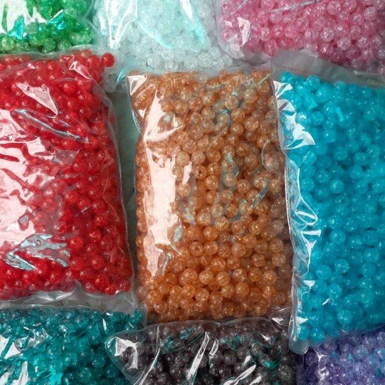 10-50gam hạt nhựa kiểu nứt 8mm, 10mm có lỗ xỏ làm vòng tay, vòng cổ , túi xách, làm handmade