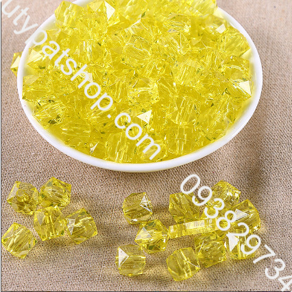 100- 500gam hạt nhựa đa giác dùng trang trí đang tui xách, xỏ vòng hạt, cột tóc,làm đồ chơi, trang trí thủ công handmade