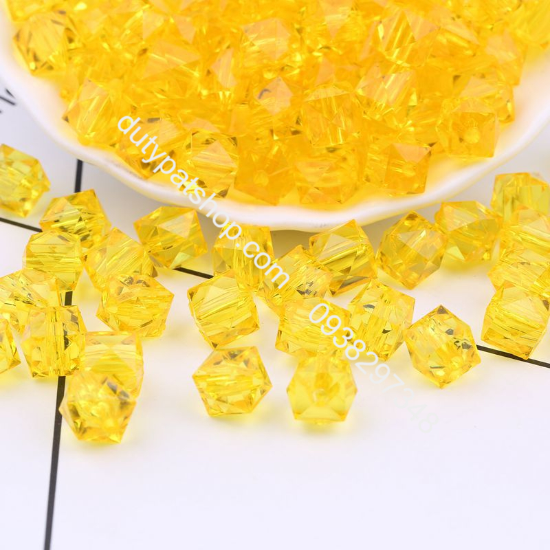 100- 500gam hạt nhựa đa giác dùng trang trí đang tui xách, xỏ vòng hạt, cột tóc,làm đồ chơi, trang trí thủ công handmade