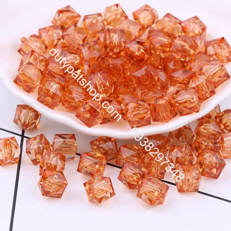 100- 500gam hạt nhựa đa giác dùng trang trí đang tui xách, xỏ vòng hạt, cột tóc,làm đồ chơi, trang trí thủ công handmade
