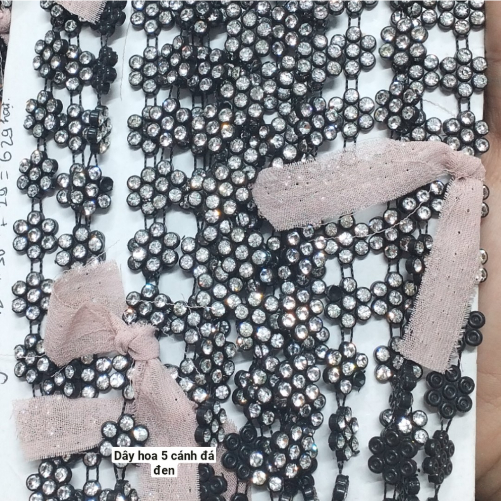 1 mét dây hoa đá 5 cánh